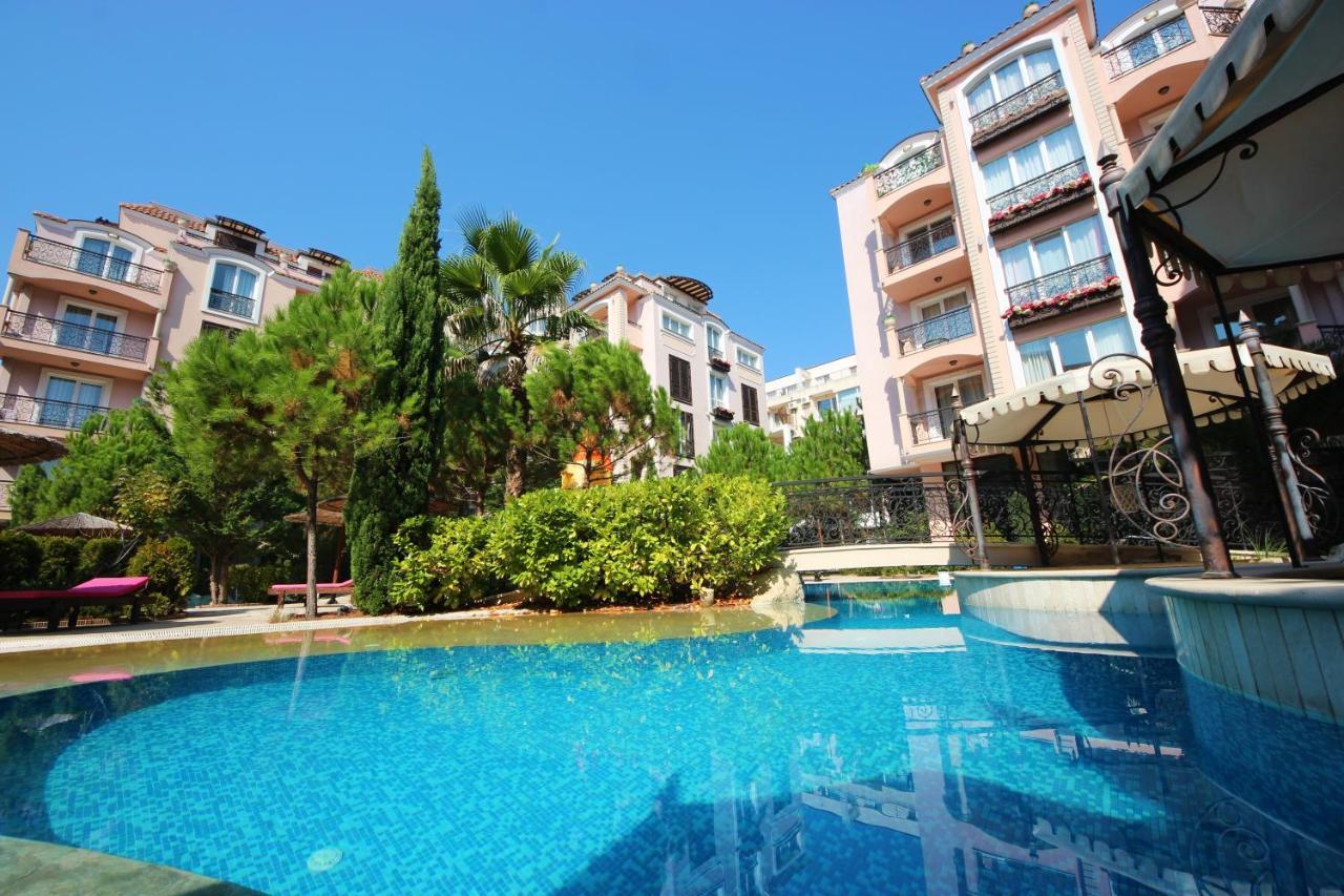 Menada Romance Marine Apartments Sunny Beach Ngoại thất bức ảnh