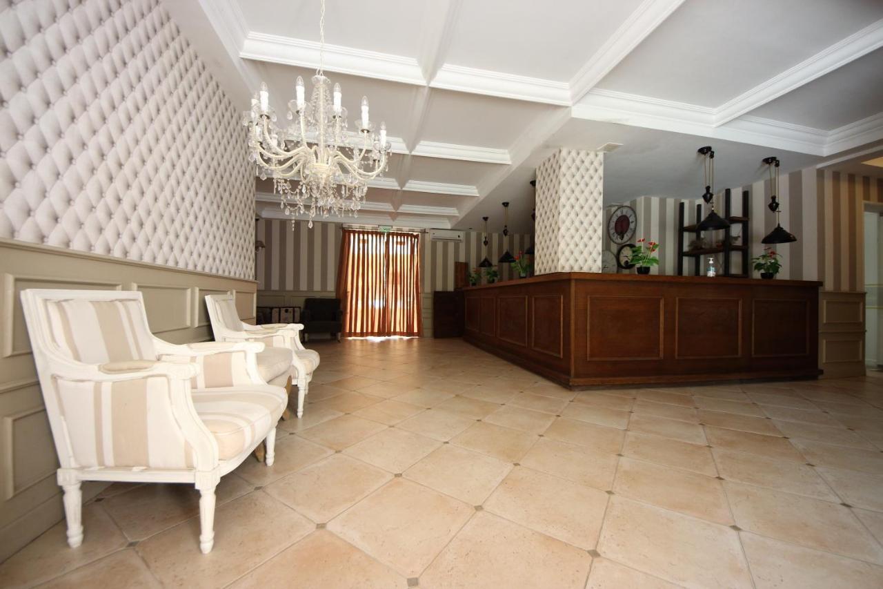 Menada Romance Marine Apartments Sunny Beach Ngoại thất bức ảnh