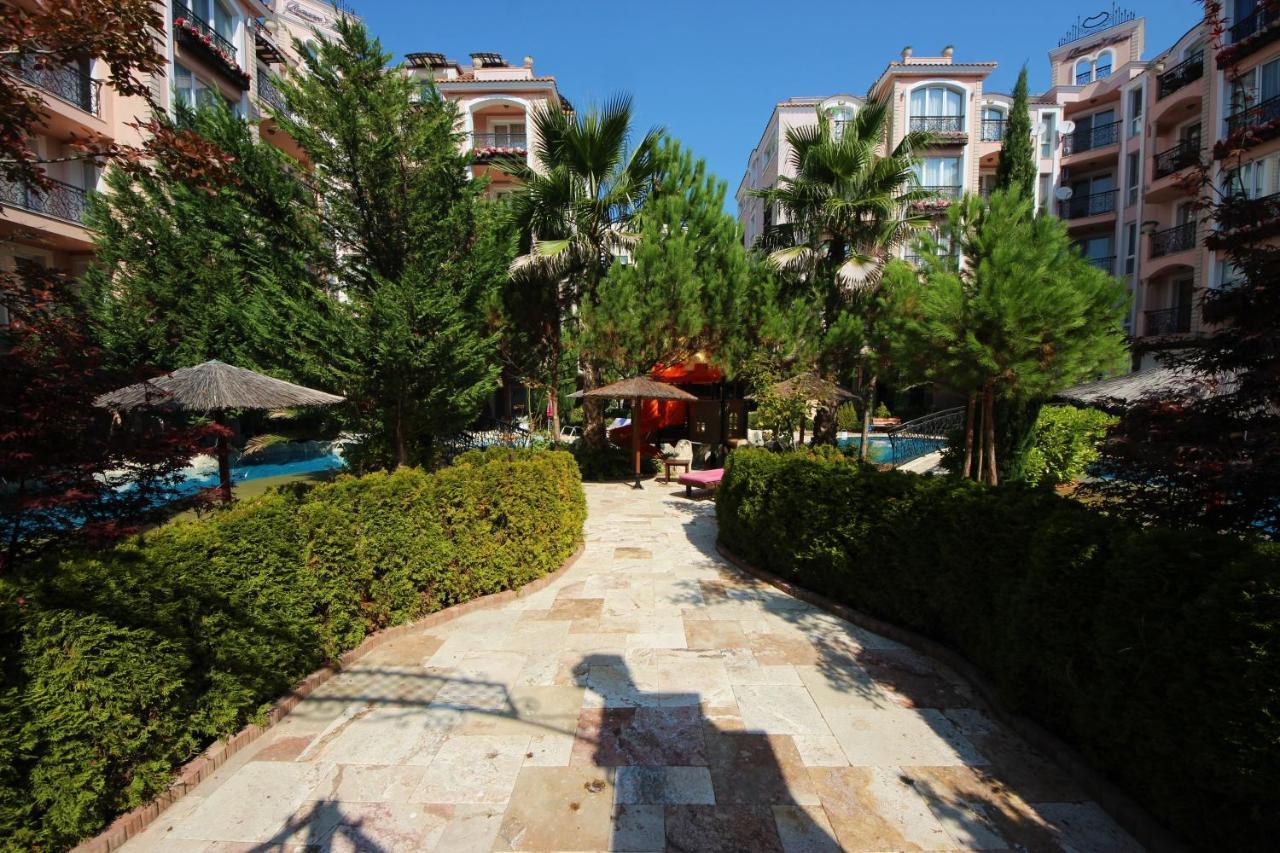 Menada Romance Marine Apartments Sunny Beach Ngoại thất bức ảnh