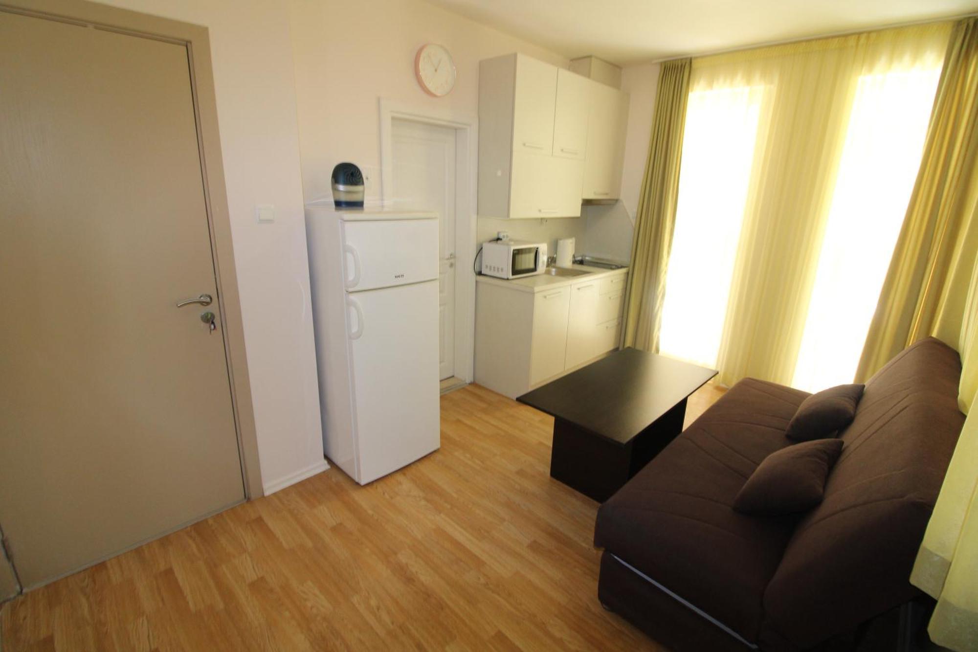 Menada Romance Marine Apartments Sunny Beach Phòng bức ảnh