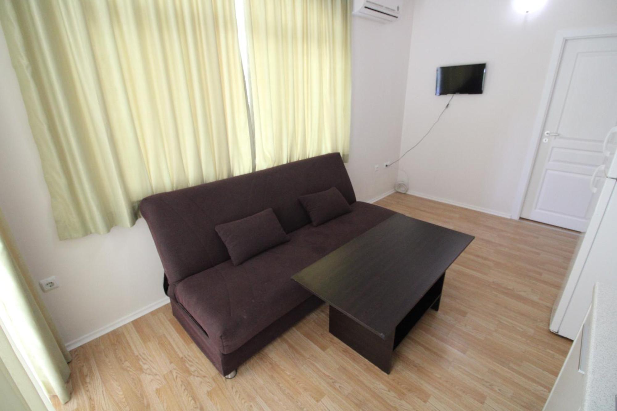 Menada Romance Marine Apartments Sunny Beach Phòng bức ảnh