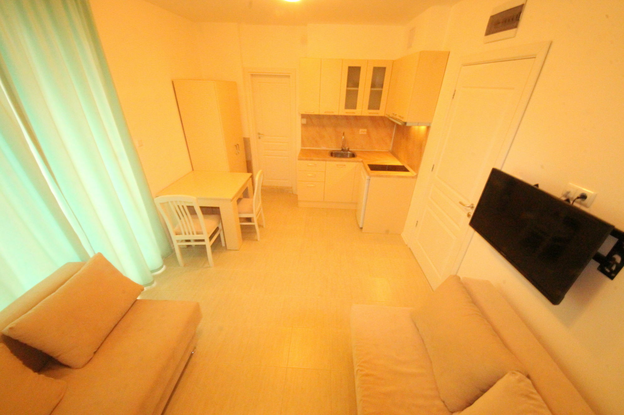 Menada Romance Marine Apartments Sunny Beach Ngoại thất bức ảnh