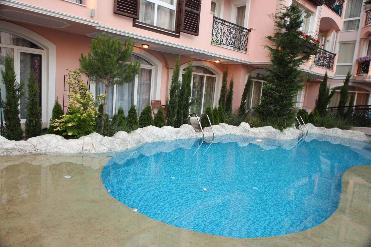 Menada Romance Marine Apartments Sunny Beach Phòng bức ảnh